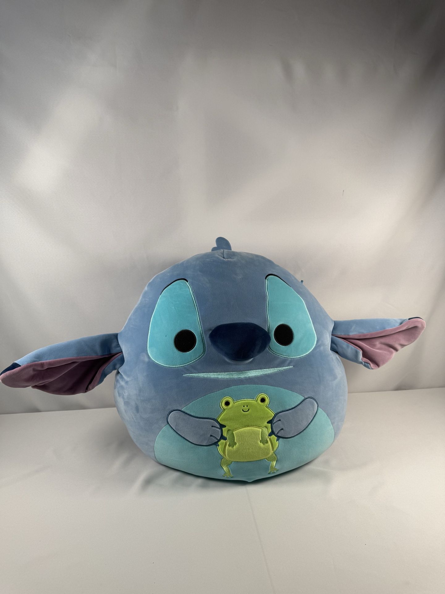 Giant stitch squishmallow