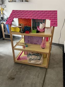 Doll house 3 Tier