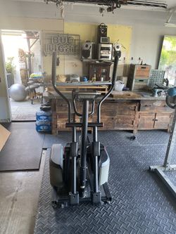 Ironman best sale ascender elliptical