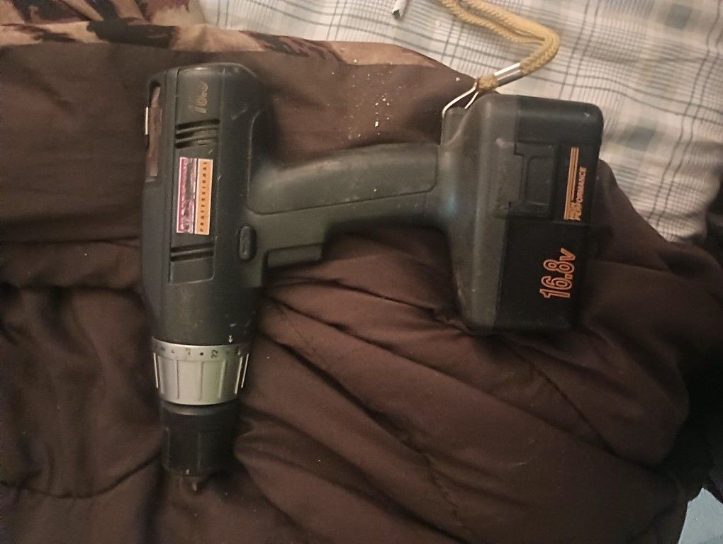 Craftsman Professional 3/8 Drill Driver 18V Model (contact info removed)9