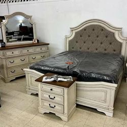 Realyn Chipped White Panel Bedroom Set Bed, Dresser, Mirror, Nightstand, Chest. Queen & King Set 