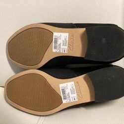 NEW Clark’s Flats Shoes 7.5