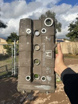 Integra Valve Cover