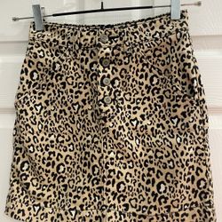 Hollister Leopard Ultra High Rise Mini Skirt, Size 00