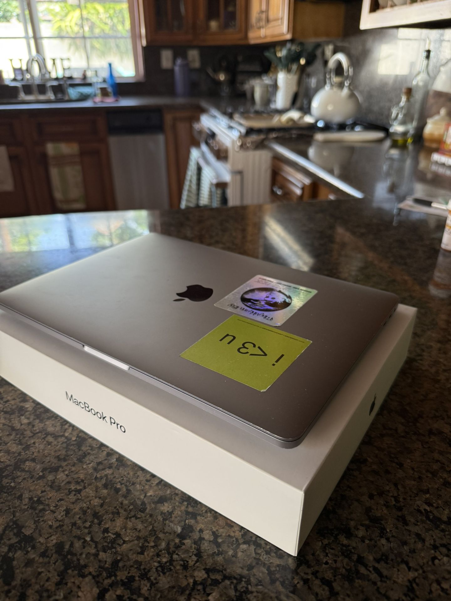 2019 macbook pro 13 inch 512gb