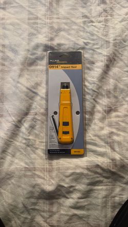 Impact tool d914
