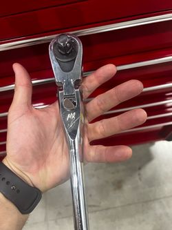 Ratchet Wrench
