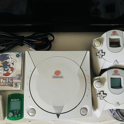 SEGA Dreamcast Bundle 