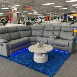 Gorgeous Sectional Couch For Sale (we Deliver)