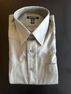 New George Dress Shirt. Sz. M.