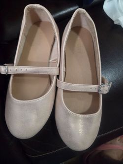 Girls shoes size 1