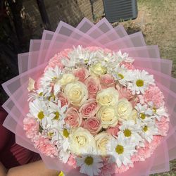 Bouquets // Ramos 
