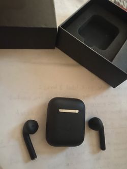 PRO EARBUDS BLACK MATTE SILICONED GREAT DEVICE FAST TO CONNECT CELLPHONES WIRELESS BLUETOOTH NOT DELIVER NOT RETURNS ONLY PICK UP IT