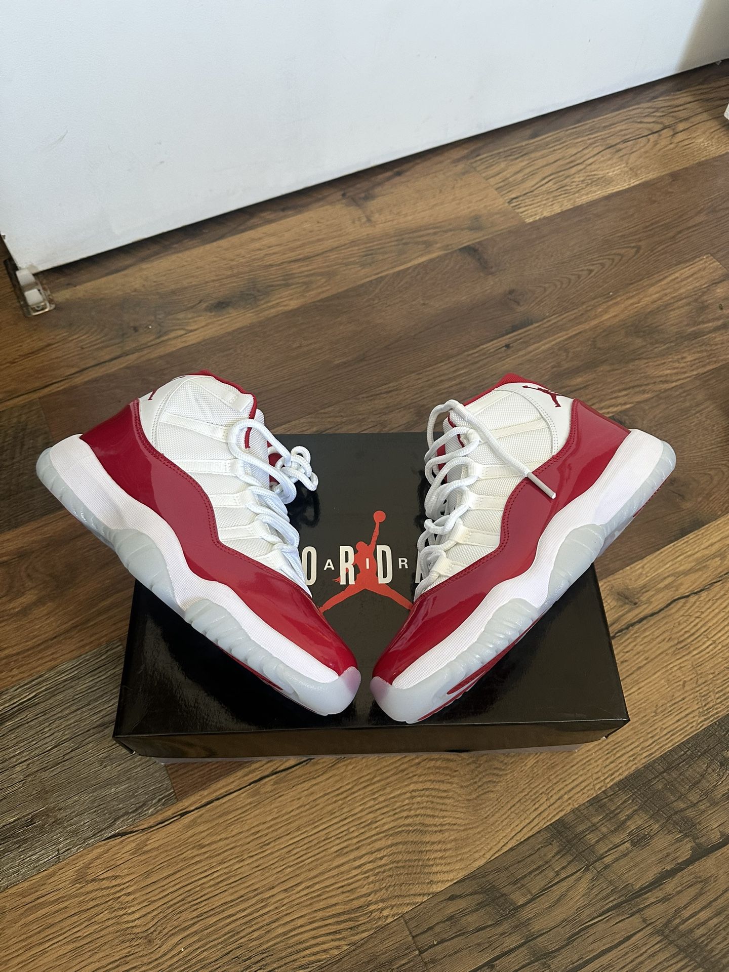Jordan 11 Cherry