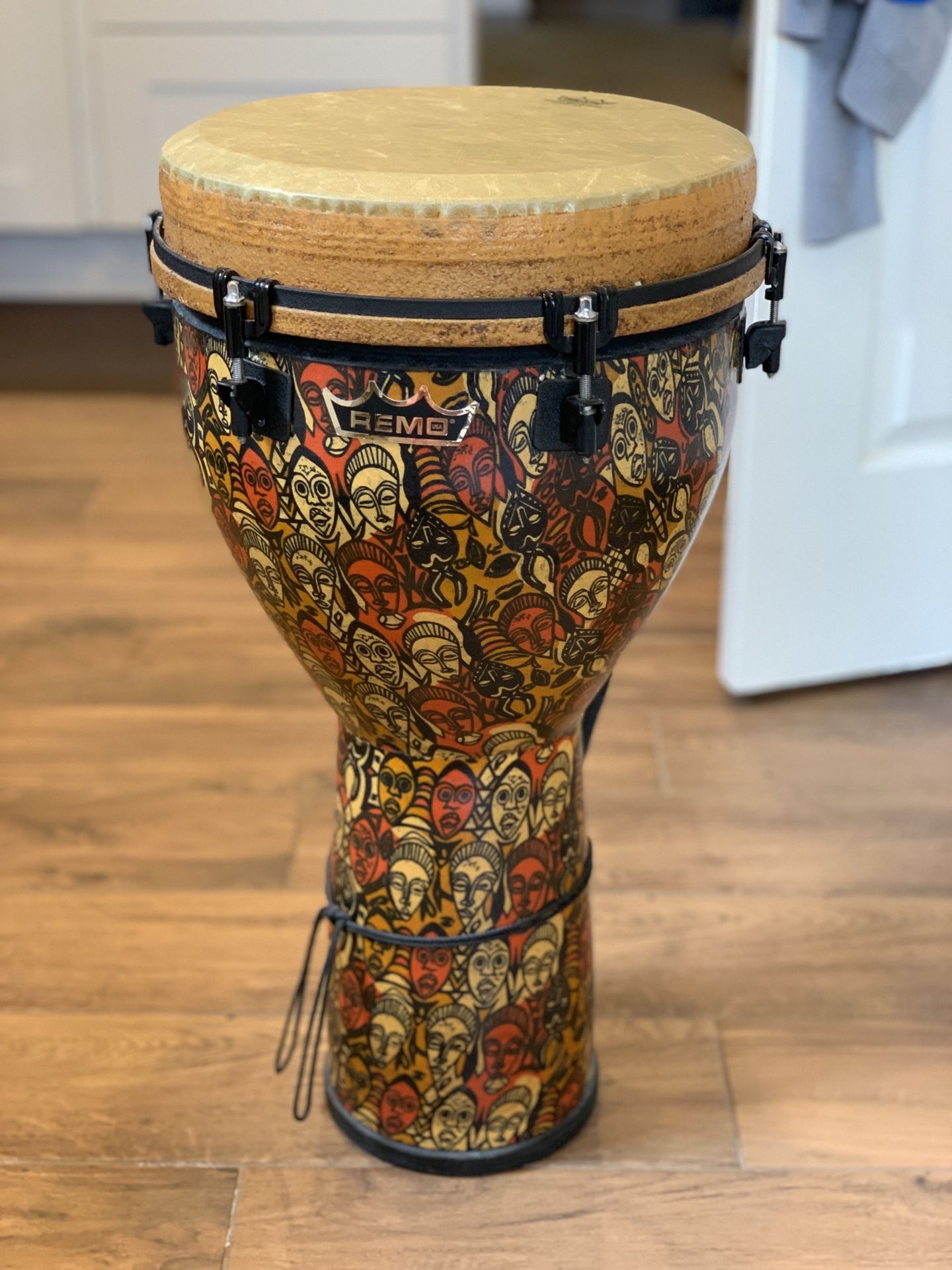 Remo Djembe Drum - Leon Mobley Signature Series