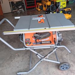 New Ridgid 10" Table Saw With Stand