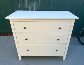 IKEA Hemnes 3 Drawer Dresser in White Stain Finish!!! Excellent Condition And Look! I Deliver!!!