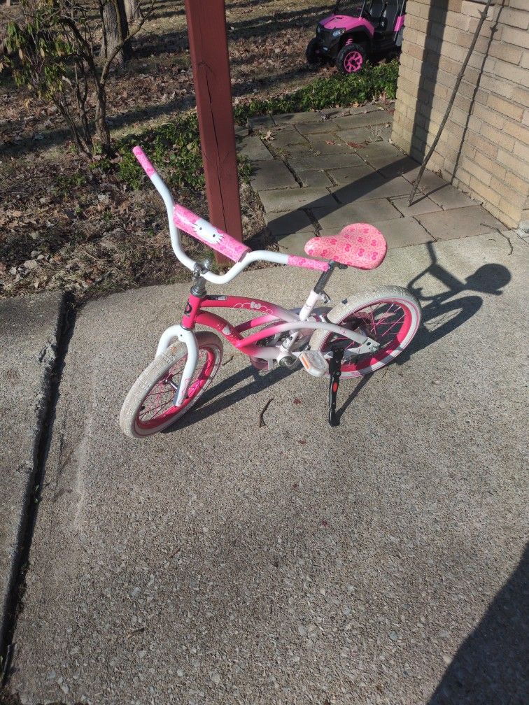 Hello Kitty Bike 16"