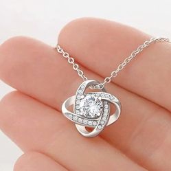 Lovely Silver Tone Grandma Message Card Necklace 