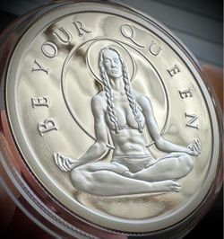 2021 2oz Silver Shield Be Your Queen .999 Silver Proof Round