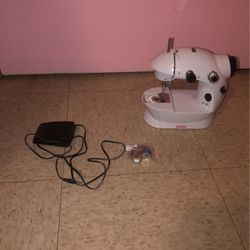 Mini Sewing Machine