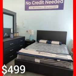 😍 Queen Bedroom Set 