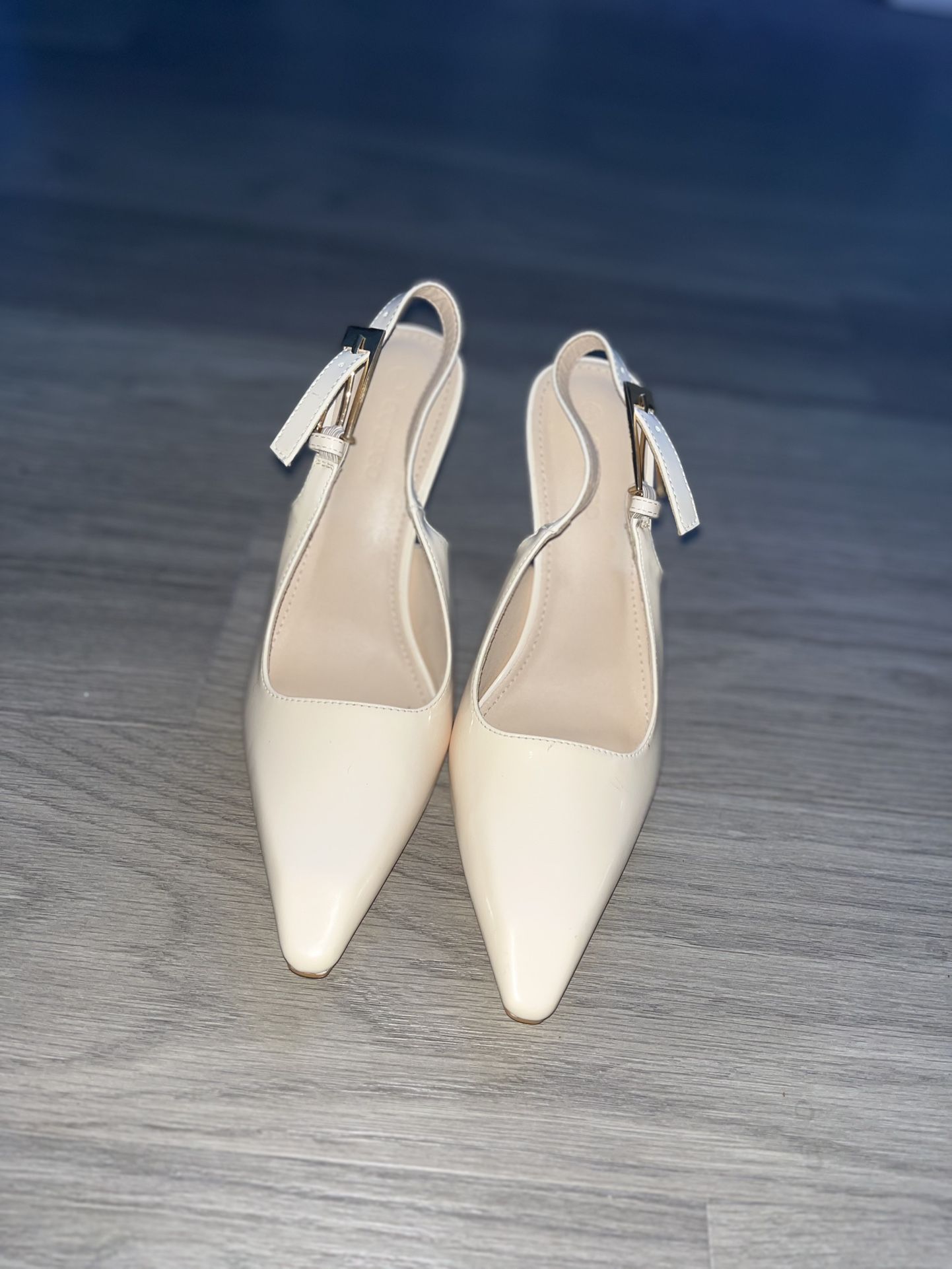 Women’s Heel Patent Leather In Beige Size 8.5