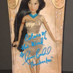 🔥 Irene Bedard autographed action figure Beckett COA 🔥