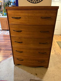 Dresser