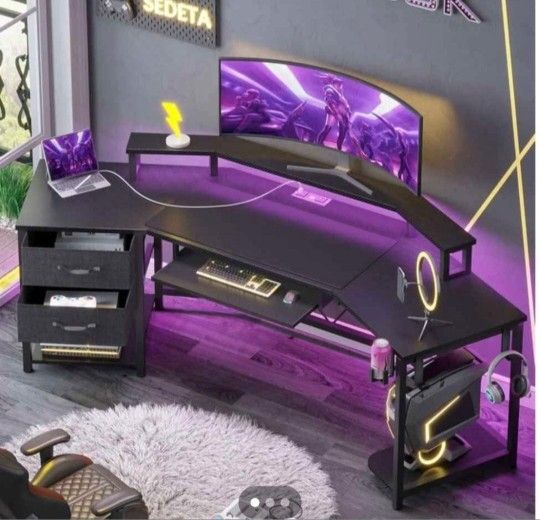 Alvonia L-Shaped Computer Desk with Power Outlet