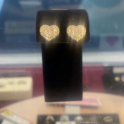 10k Diamond Heart Earrings 