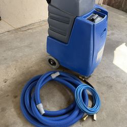 WINDSOR DOMINATOR CARPET EXTRACTOR - 12 GALLON - CARPET CLEANER