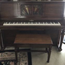 Antique Player Piano - Must Sell