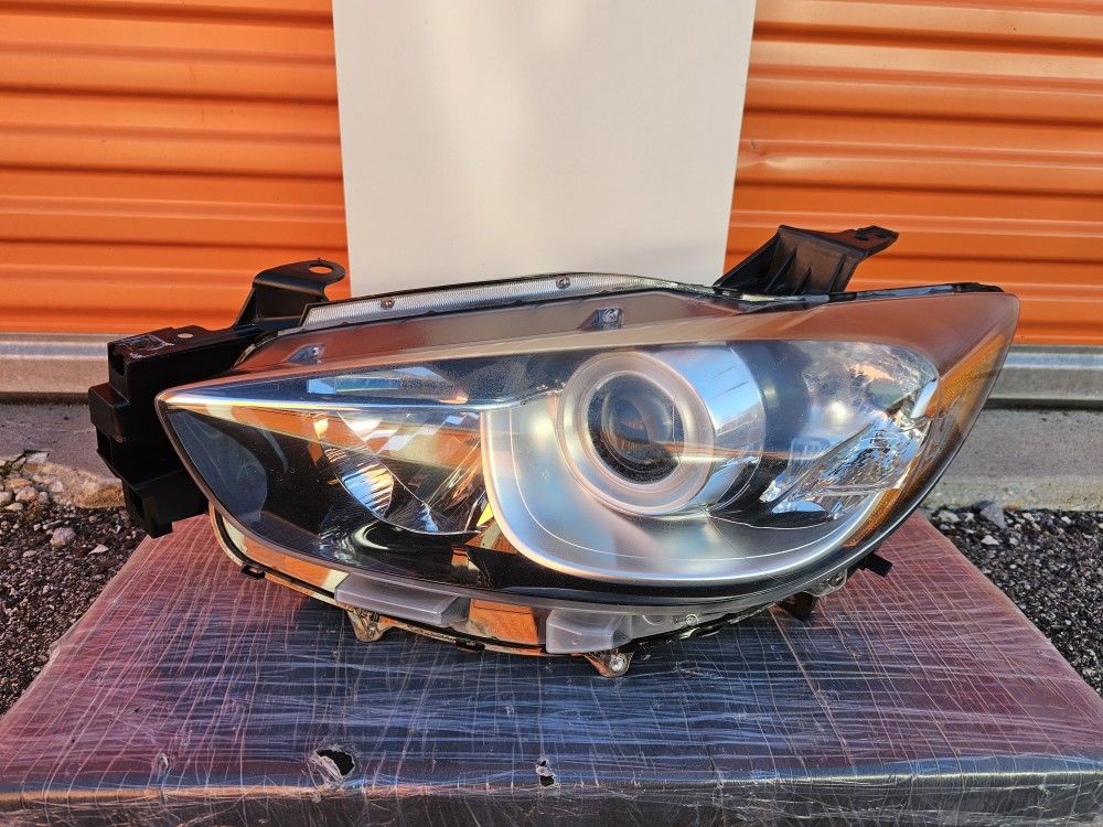 2013-2016 Use CX-5 Halogen Headlight Left Driver Side .