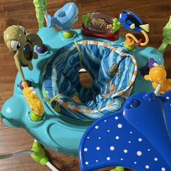 Disney Center Bouncy 