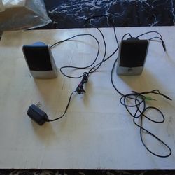 Small PC speakers with 3.5 mm jack