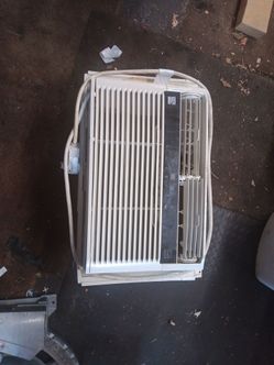 A/C 8000 btu