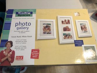 Photo gallery frames