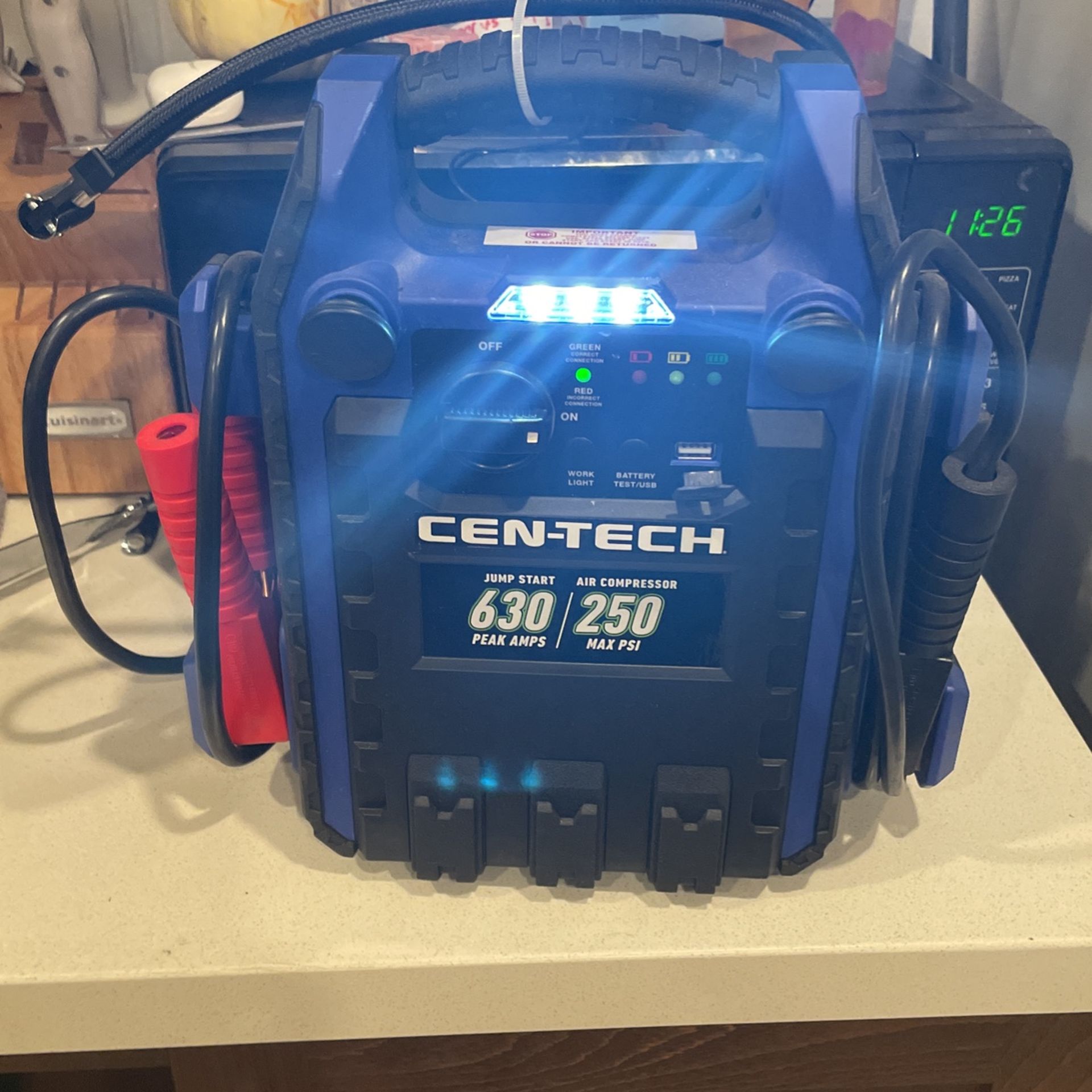 CEN-TEC Jump Starter/Air Compressor