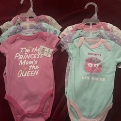 new 2 sets of 3 onesies infant size 3-6 months 
