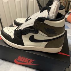 Jordan 1 Mochas
