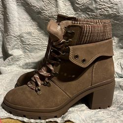 Jelly Pop Mission Ankle Boots 7.5