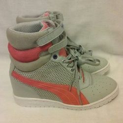 Puma wedge shoes size 5
