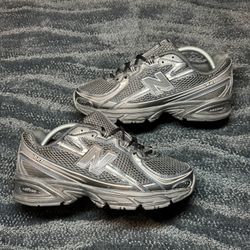 Black New Balance Sz 8