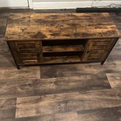 Tv stand 