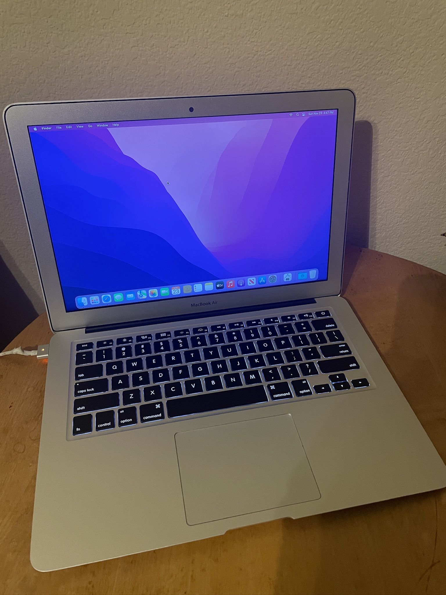 Apple MacBook Air (13 inch, 2017) - Silver, 256GB