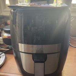 6qt digital air fryer very good  condition  like new