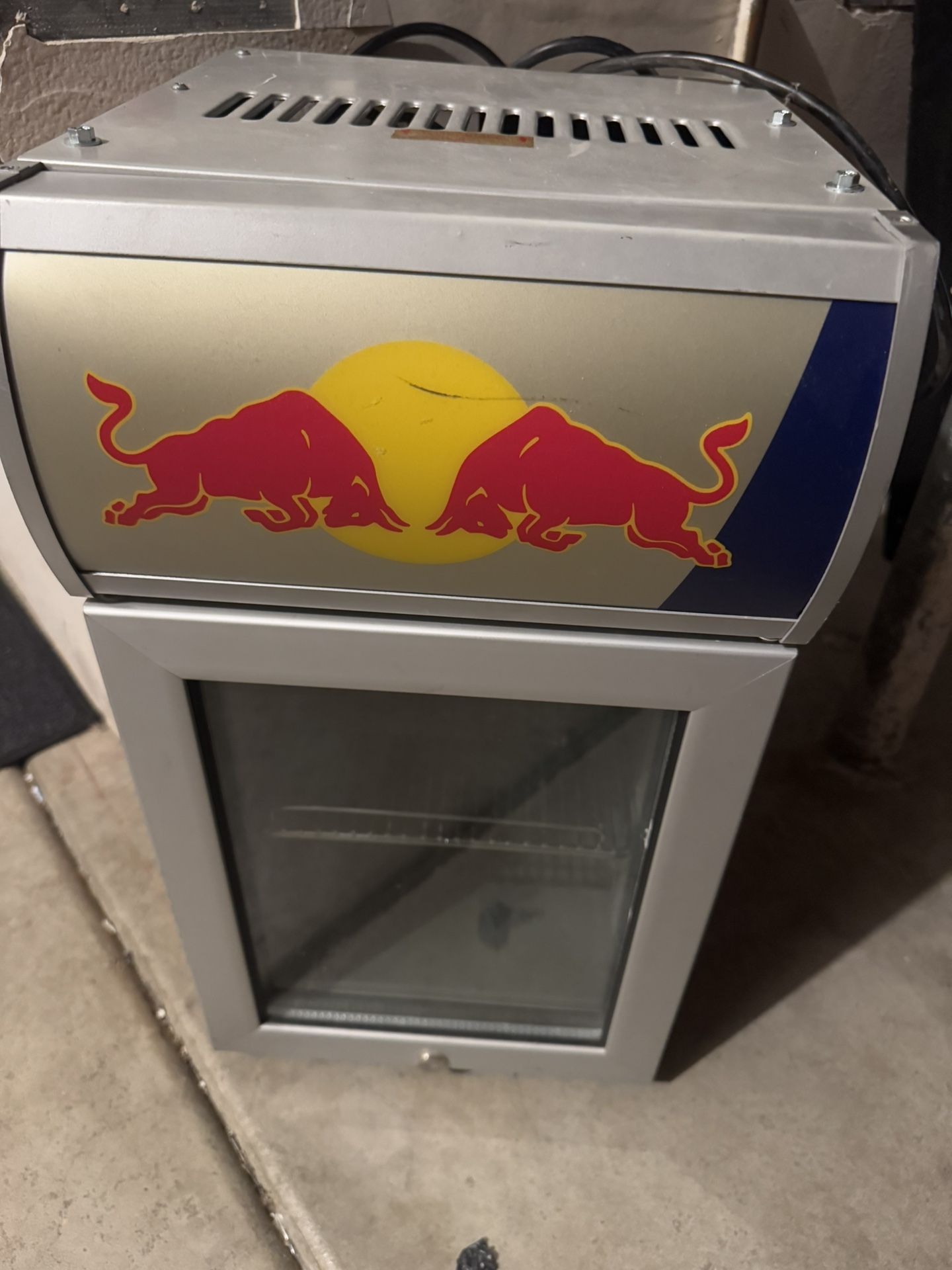 RED BULL MINI REFRIGERATOR (NEEDS WORK)
