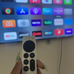 43” Smart Tv + Apple TV