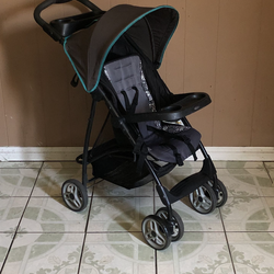 LIKE NEW GRACO BABY STROLLER !!!